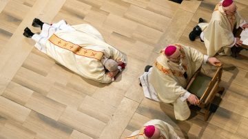 Ordination-of-Philip-Moger-1200×800-e-jpg